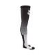 SKARPETY FOX FLEXAIR FRACTURE KB WHITE/BLACK M
