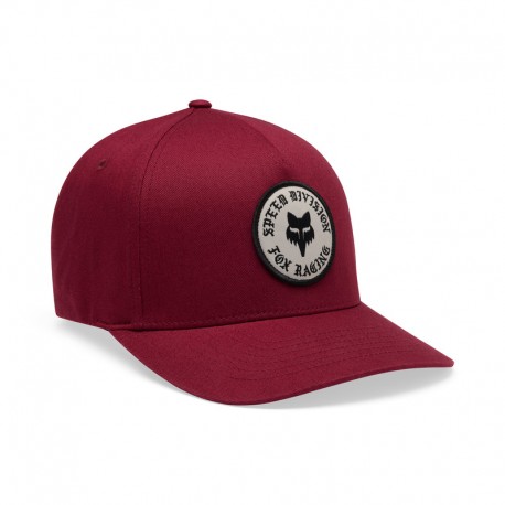 CZAPKA Z DASZKIEM FOX BADGE FLEXFIT CABERNET S/M
