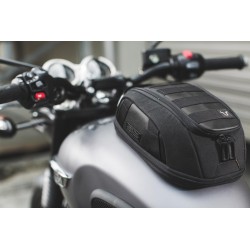 TANKBAG SW-MOTECH LT1 LEGEND GEAR BLACK EDITION MOCOWANIE NA MAGNES BLACK 3- 5,5L