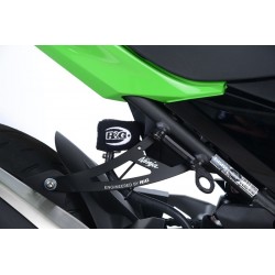 MOCOWANIE WYDECHU + ZAŚLEPKA PODNÓŻKA RG RACING KAWASAKI NINJA 400/NINJA 250 18- BLACK