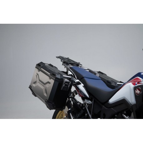 ZESTAW KUFRÓW BOCZNYCH TRAX ADV I STELAŻY SW-MOTECH CRF1000L AFRICA TWIN (15-17), BLACK 45/37L